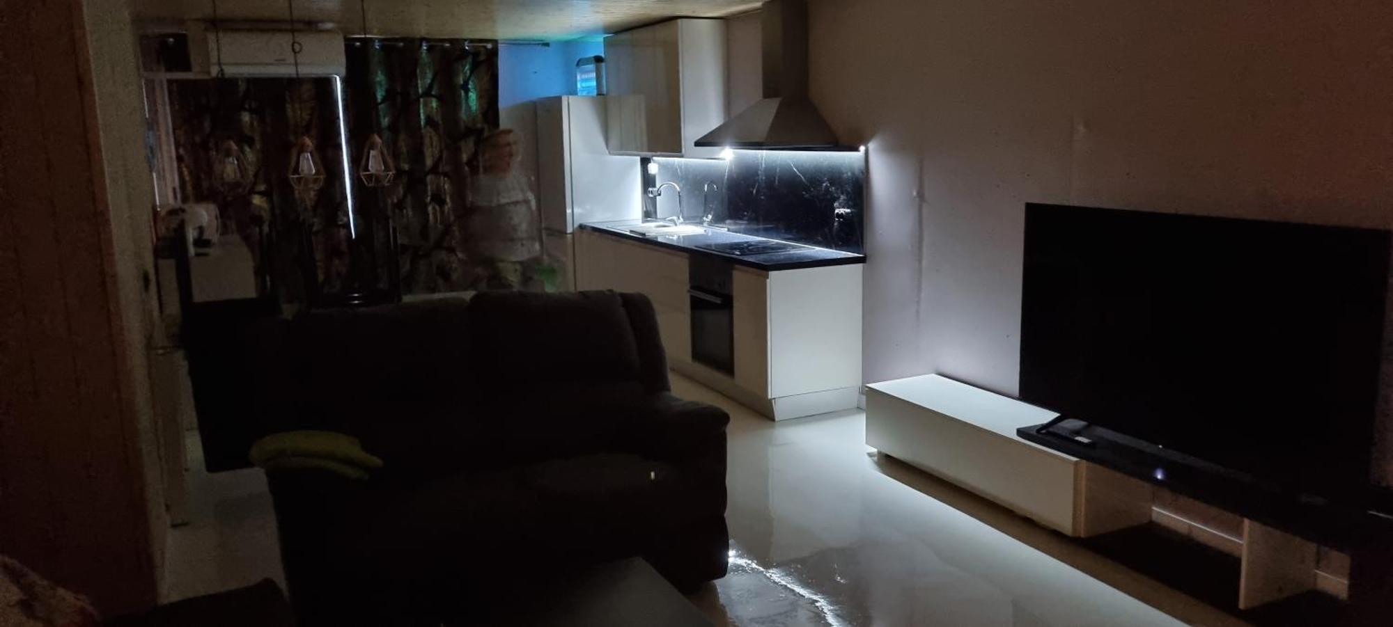 Loft Con 2 Dormitorios, Jacuzzi Y Garage Apartment *