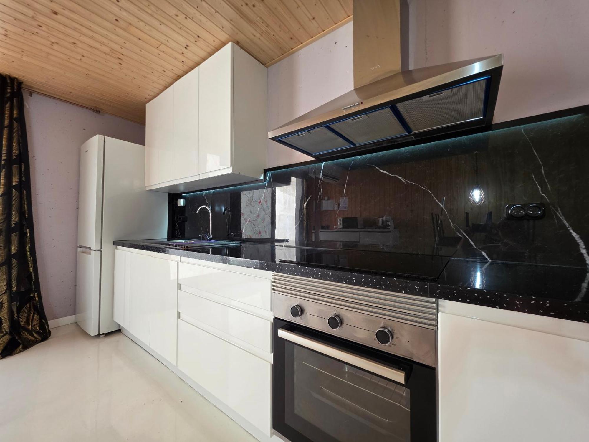 Loft Con 2 Dormitorios, Jacuzzi Y Garage Apartment *